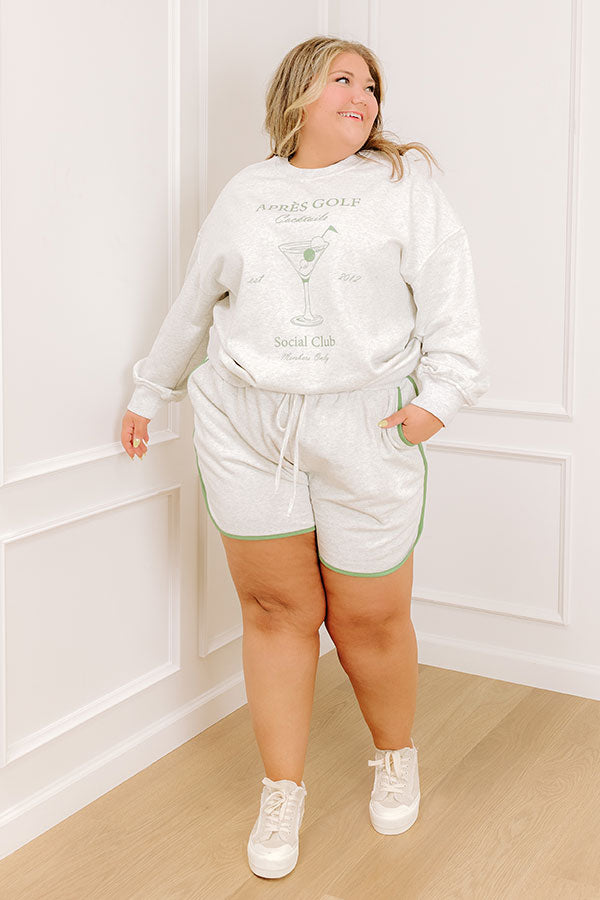 Impressions Apres Golf Cocktails Graphic Sweatshirt Curves