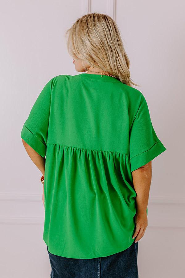 Impressions City Escape Shift Top In Kelly Green Curves