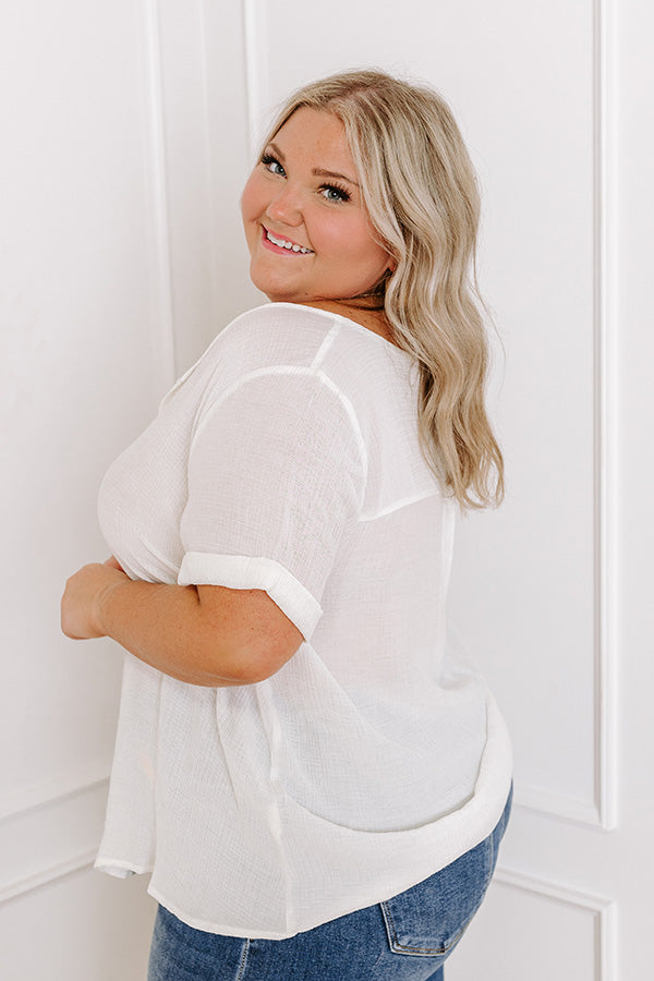 Impressions Coastal Breeze Shift Top In White Curves