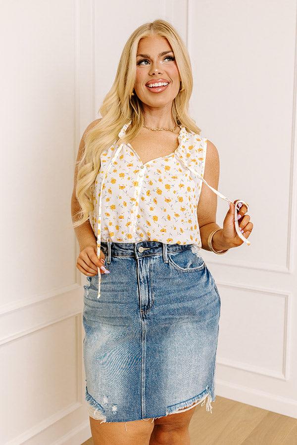 Impressions Drifting Into Dreams Shift Top In White Curves