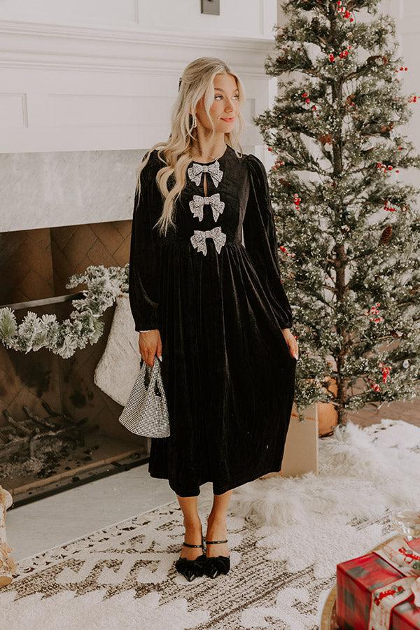 Impressions For The Love Of Bows Velvet Midi in Black