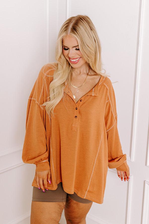 Impressions Cafe Cutie Henley Tee In Rust Curves