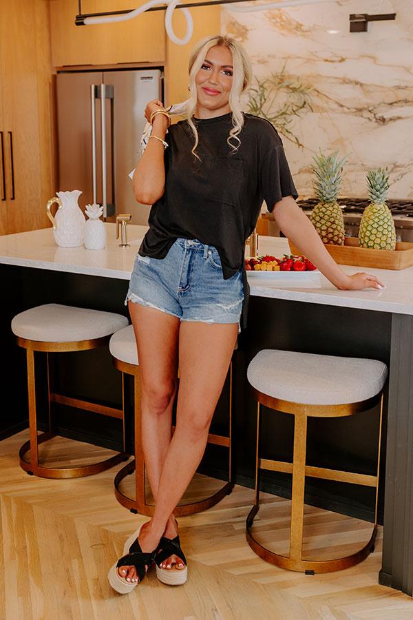 Impressions Chic And Sincere Shift Tee In Black