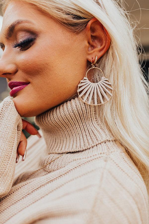 Impressions Country Chic Earrings In Taupe