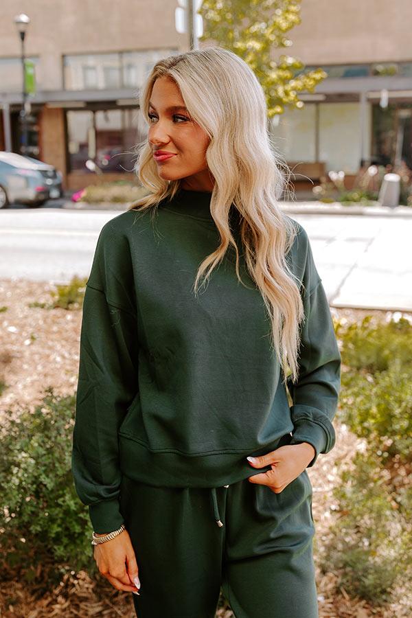 Impressions Cozy Casual Sweatshirt In Hunter Green