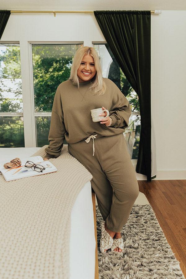 Impressions Down Time Joggers In Light Sage Curves