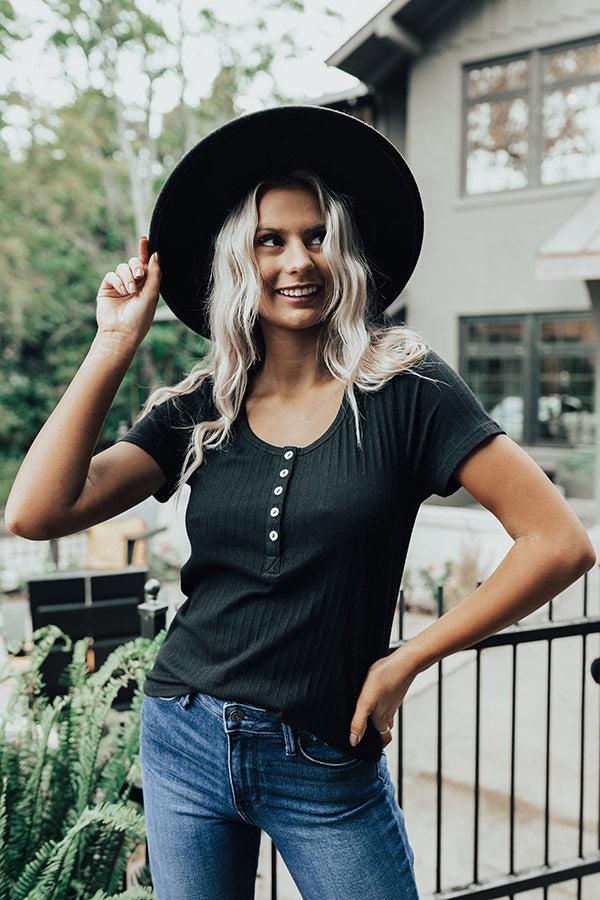 Impressions Impressive Touch Top In Black