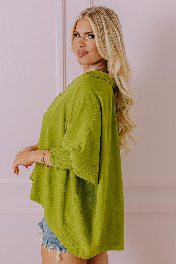 Impressions Luxe Lane Shift Top In Lime Curves