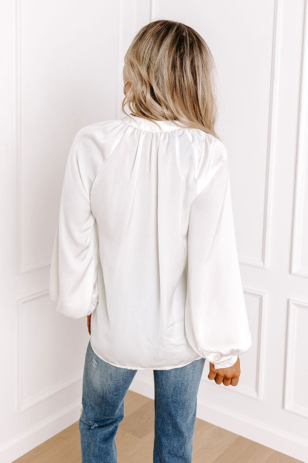 Impressions Manhattan Chic Ruffle Top In Ivory