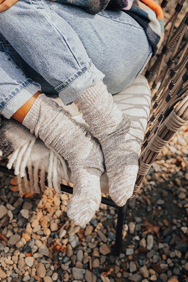 Impressions Miles To Go Knit Socks In Grey