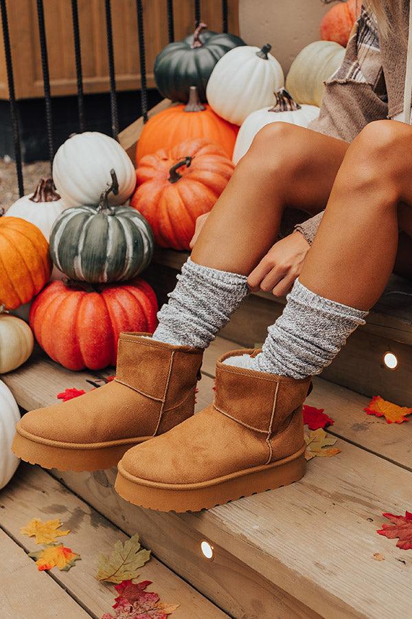 Impressions Miles To Go Knit Socks In Taupe