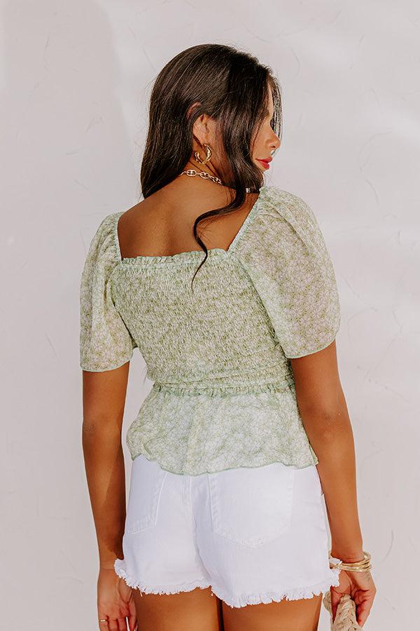Impressions Peonies Preferred Smocked Top In Lime