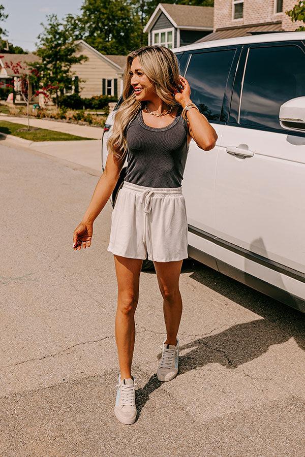 Impressions Take A Holiday Shorts In Light Stone