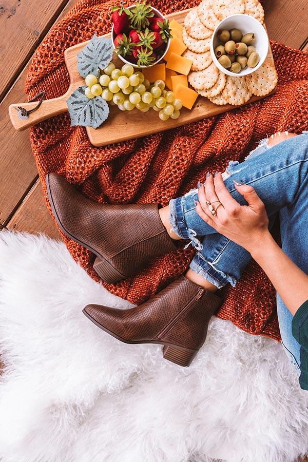 Impressions The Olette Bootie In Brown