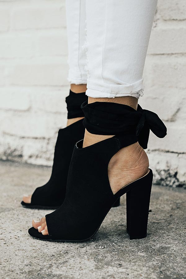 Impressions The Peyton Peep Toe Heel In Black
