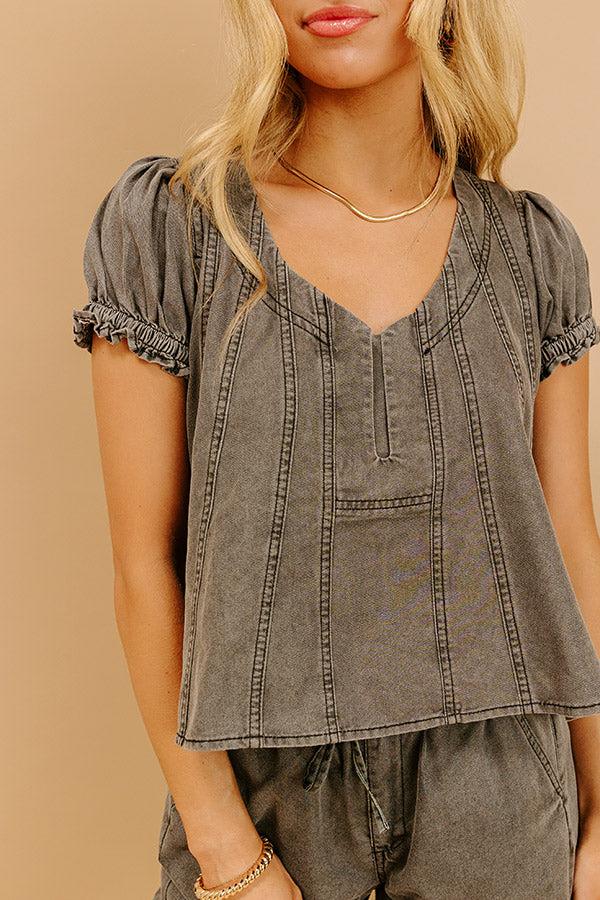 Impressions Metropolitan Muse Chambray Top In Charcoal