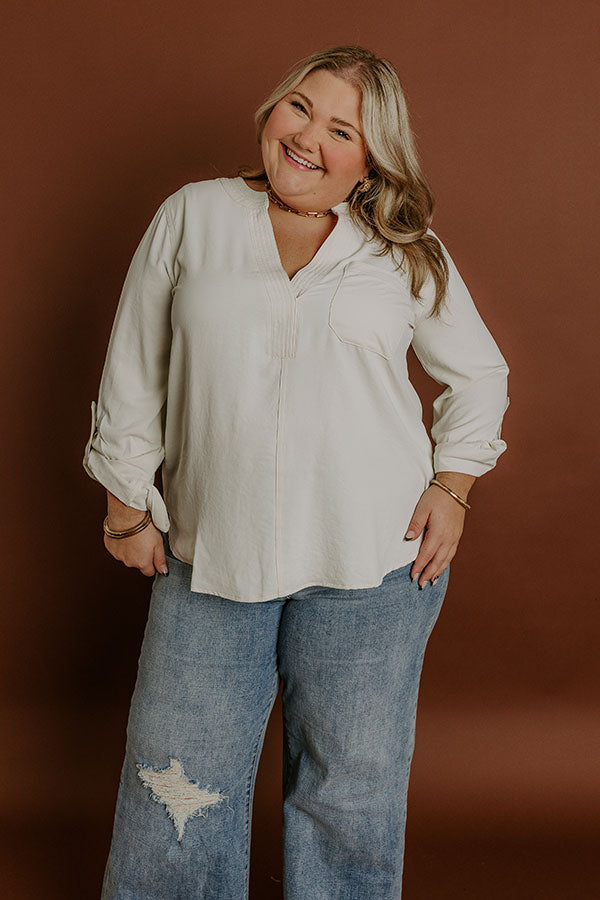 Impressions Simple Sunday Shift Top in Cream Curves