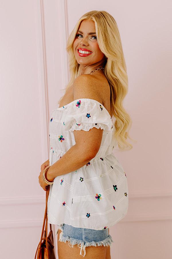 Impressions Spark Joy Embroidered Top In White Curves