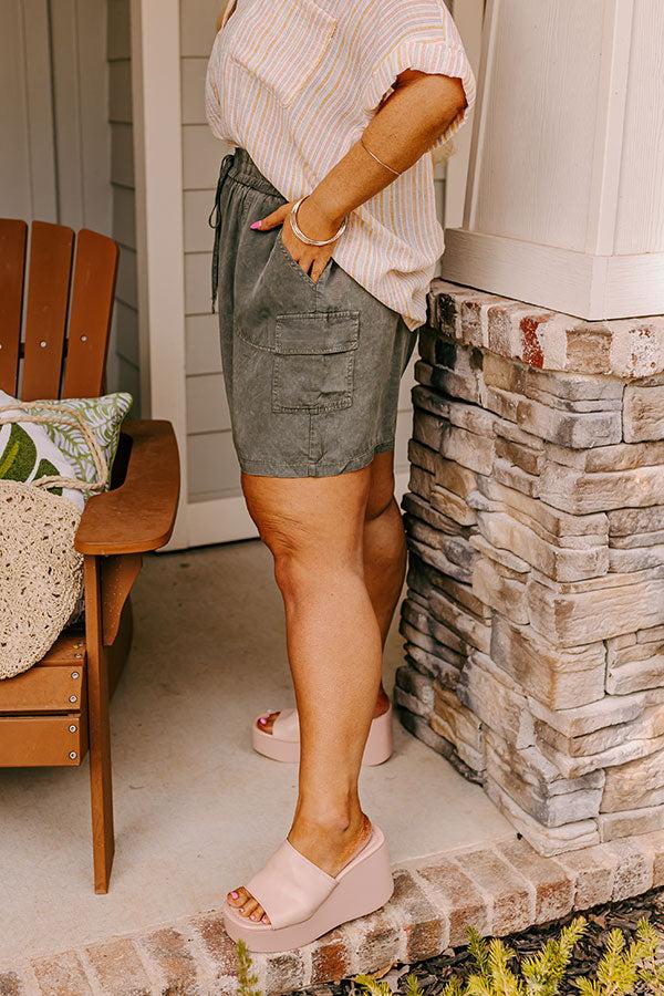 Impressions The Aleena High Waist Shorts In Olive Curves