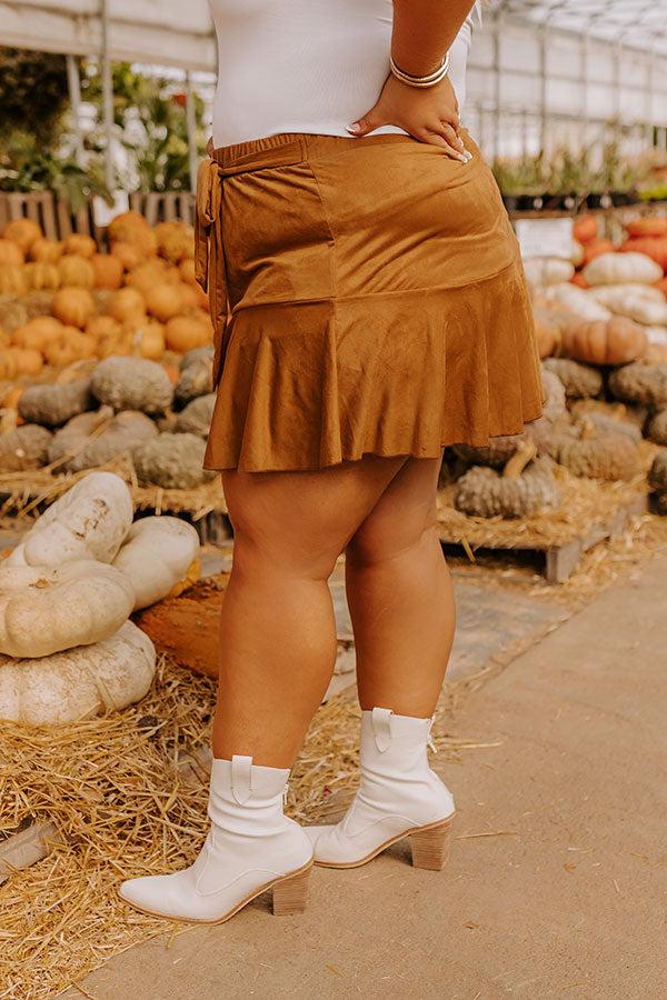 Impressions The Arlet High Waist Faux Suede Skort Curves