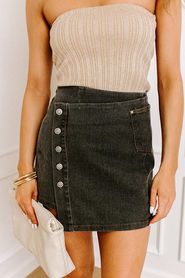 Impressions The Tilly Denim Mini Skirt in Vintage Black